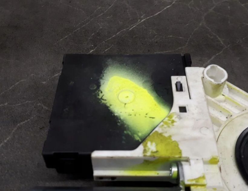 VOLKSWAGEN Passat B5 (1996-2005) Front Left Door Window Regulator Motor 1T0959702L 30183256