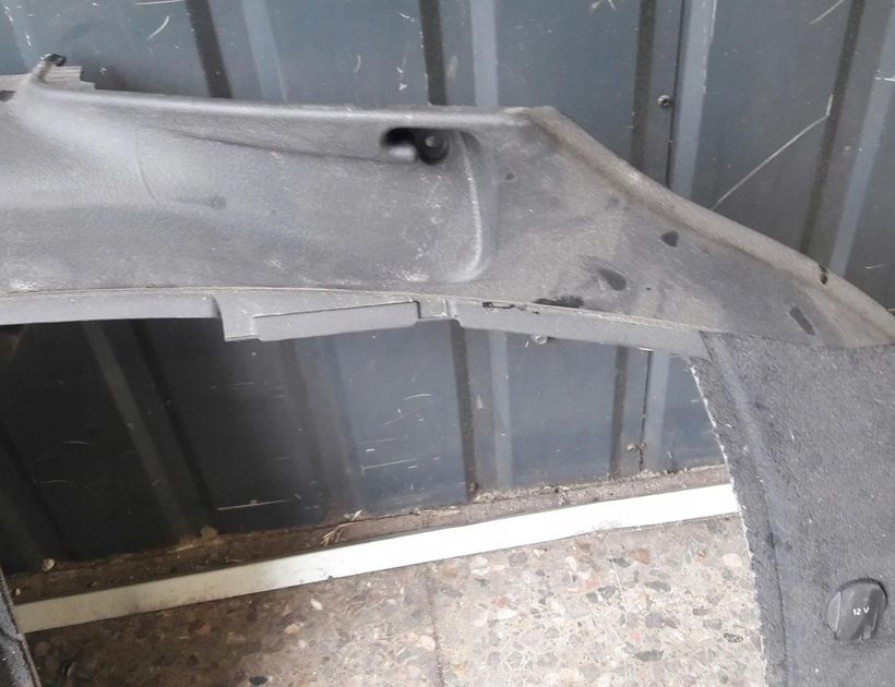 AUDI A6 C6/4F (2004-2011) Обивка багажника правой стороны 4f9863888a 30185894