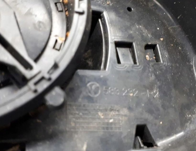 OPEL Astra J (2009-2020) Priekšējais kreisais durvju spogulis 30186350