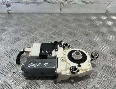 VOLKSWAGEN Golf 5 generation (2003-2009) Rear Right Door Window Control Motor 1K4839401C 20214756