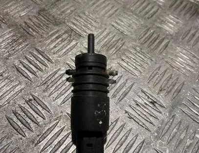 VOLKSWAGEN Golf 5 generation (2003-2009) Mazgātāja tvertnes motorīts 1K6955651 20225391