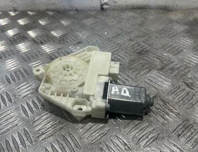 MERCEDES-BENZ E-Class W213/S213/C238/A238 (2016-2024) Маторчик стеклоподъемника передней правой двери A2139069501 21503673