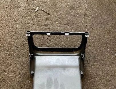 VOLKSWAGEN Tiguan 1 generation (2007-2017) Citas salona daļas 5M0819422 21509524