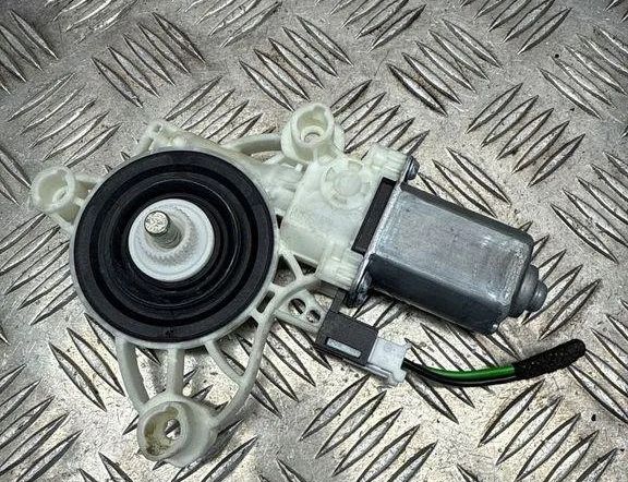 MERCEDES-BENZ E-Class W211/S211 (2002-2009) Priekšējo kreiso durvju logu pacēlāja motorīts 00013664930005,A0009065706 30496632