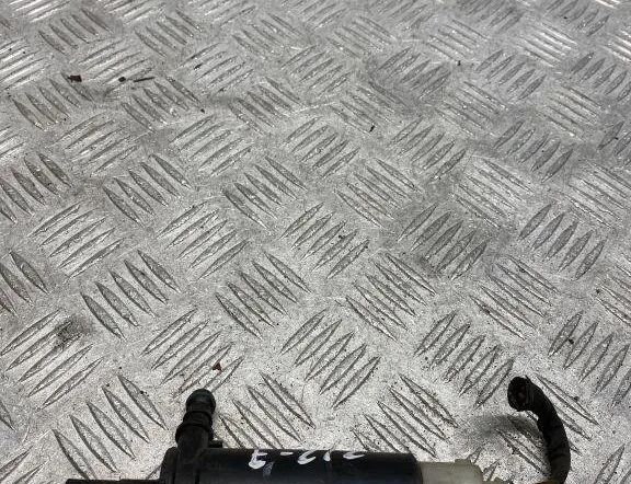 MERCEDES-BENZ E-Class W211/S211 (2002-2009) Mazgātāja tvertnes motorīts 2108691121,2108691221 30500073