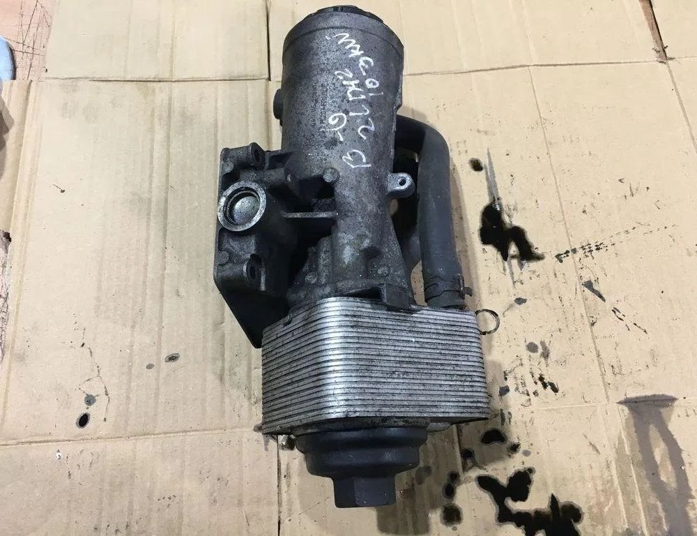 VOLKSWAGEN Passat B7 (2010-2015) Oil Filter Holder 045115389E,045115389J 30504714