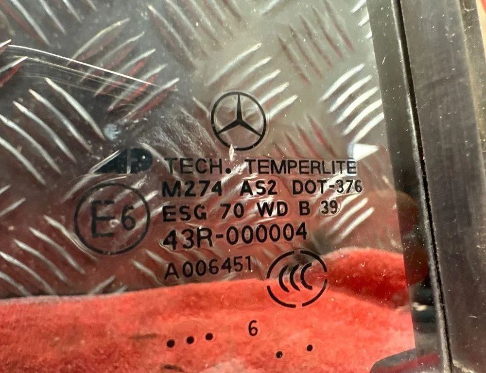 MERCEDES-BENZ M-Class W164 (2005-2011) Aizmugurējo Durvju Stikla Sliede 43R000004 30947439