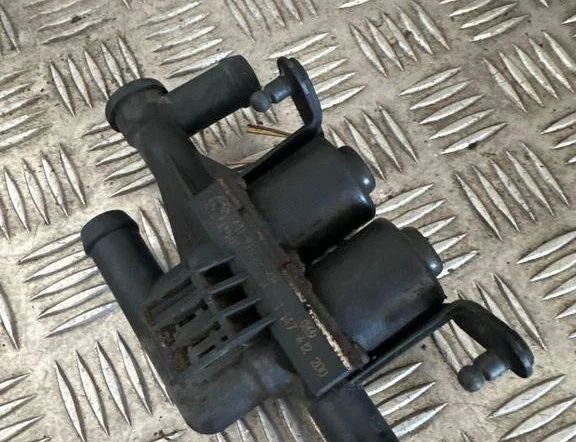 BMW 5 Series F10/F11 (2009-2017) Клапан радиатора отопления 9119164 31159500