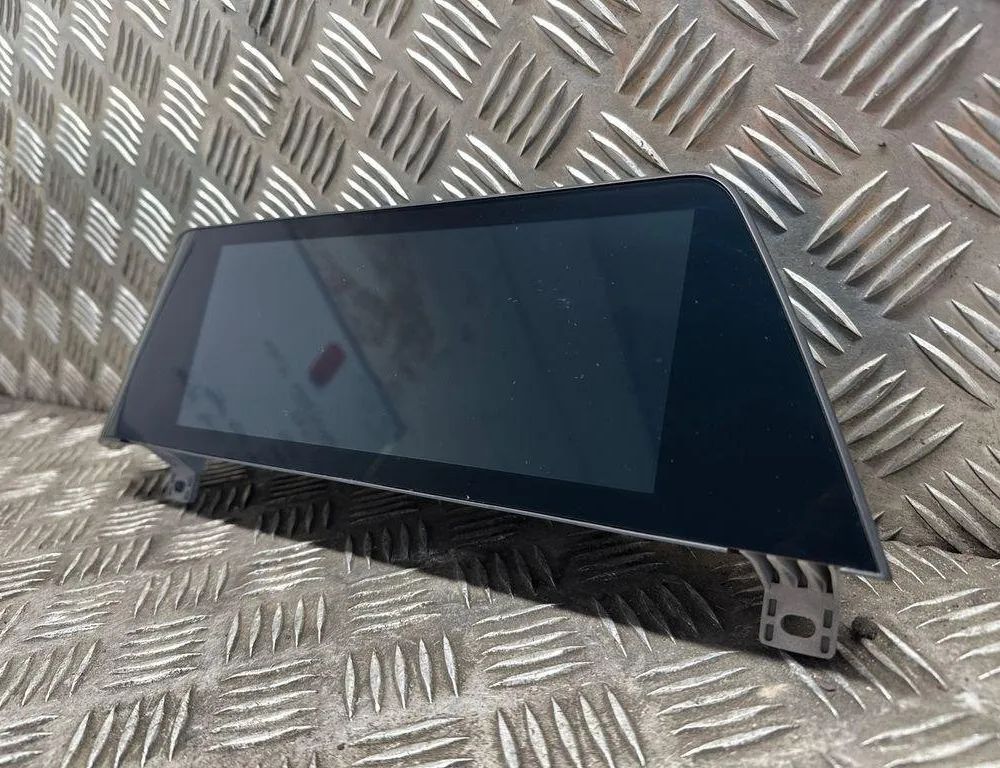 BMW 3 Series G20/G21/G28 (2018-2024) Navigation Display 5A58643,002052512,0012561110 32108880