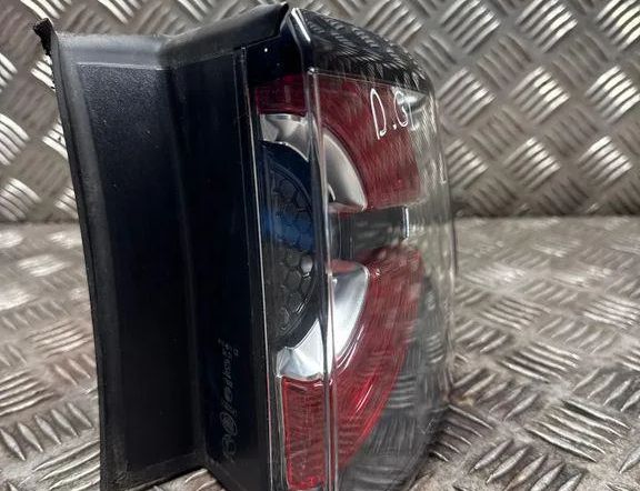 LAND ROVER Discovery Sport 1 generation (2014-2024) Rear Right Taillight Lamp FK7213404AF 32757511