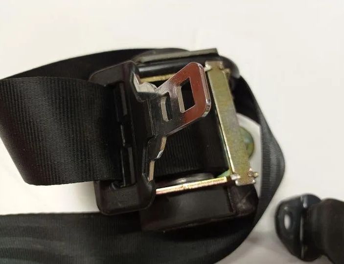 CITROËN C6 1 generation (2004-2012) Aizmugurējā kreisā drošības josta 96435116XX,A6018919 27038639