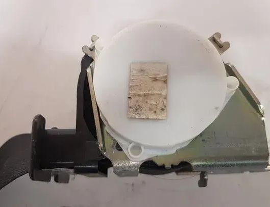 BMW 1 Series E81/E82/E87/E88 (2004-2013) Ремень безопасности передний левый 330598493,200208230049,S29117220 27052243