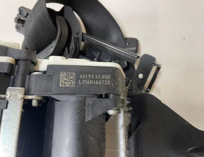 MERCEDES-BENZ E-Class W212/S212/C207/A207 (2009-2016) Front Left Seatbelt 621933200B,620048100 27078055