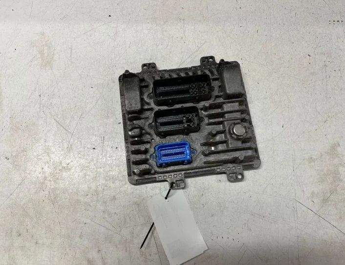 OPEL Astra K (2015-2021) Engine Control Unit ECU 395357783,55491705,55487860 27082032