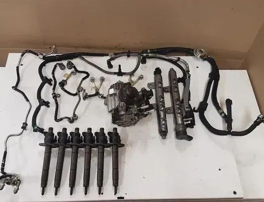 JAGUAR XF 1 generation  (2011-2016) Комплект Форсунки 0445216028,0445116013,0445010629 27095050