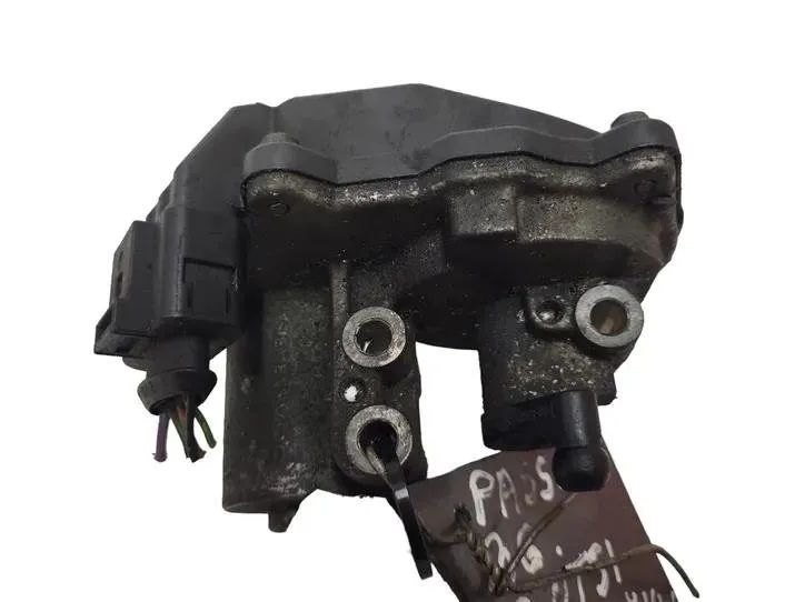 VOLKSWAGEN Passat B6 (2005-2010) Vārsta vadības motorīts 06F133482B,2900315989,A2C53106022 27106476