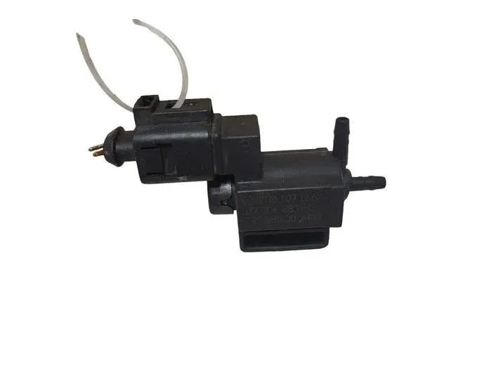 AUDI A4 B8/8K (2011-2016) Соленоидный клапан 037906283C,72288000 27119066