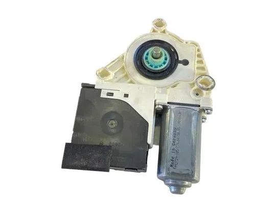 VOLKSWAGEN Passat B6 (2005-2010) Маторчик стеклоподъемника передней левой двери F005S00350,1K0959792N,974629107 27128205