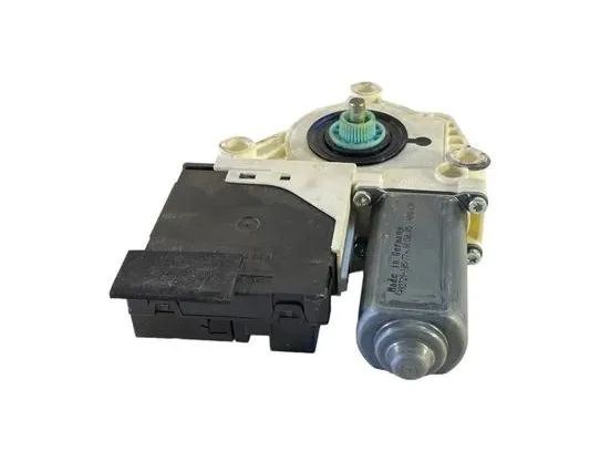 VOLKSWAGEN Passat B6 (2005-2010) Маторчик стеклоподъемника передней левой двери F005S00350,1K0959792N,974629107 27128205