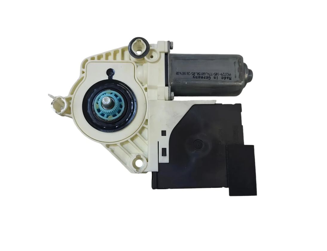 VOLKSWAGEN Passat B6 (2005-2010) Priekšējo labo durvju logu pacelšanas motorīts 27516053