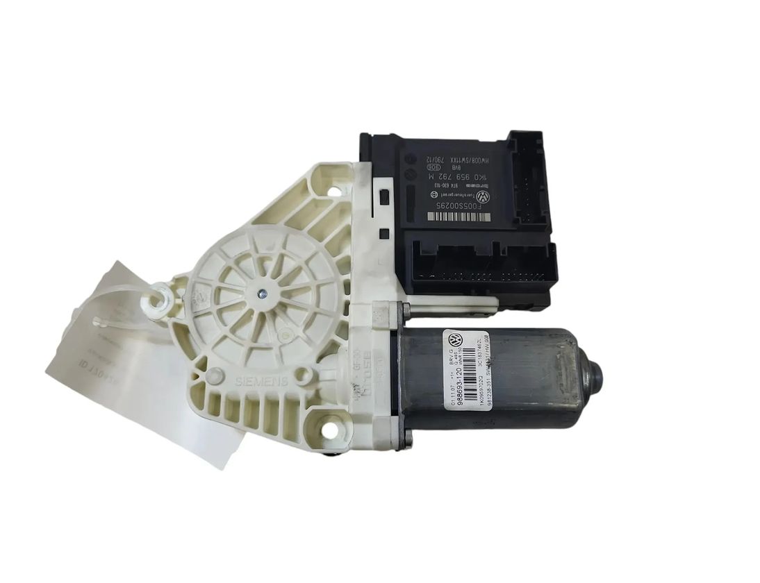 VOLKSWAGEN Passat B6 (2005-2010) Priekšējo labo durvju logu pacelšanas motorīts 27516053