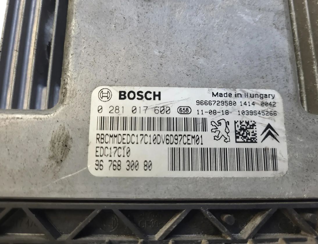 CITROËN C3 2 generation (2009-2016) Блок управления двигателем 0281017600 27884850