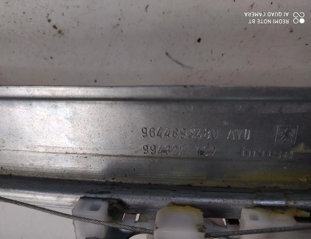 PEUGEOT 407 1 generation (2004-2010) Стеклоподъемник передней правой двери 9663036580 28605718