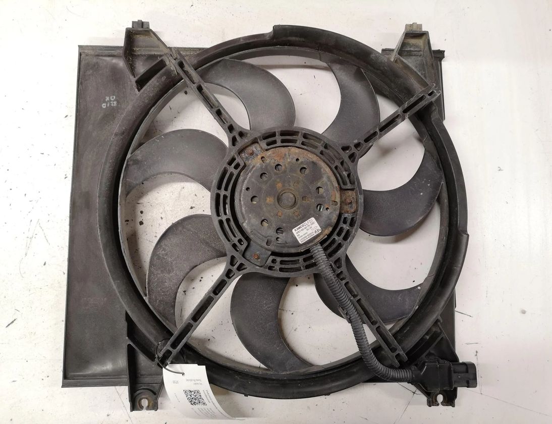 HYUNDAI Santa Fe CM (2006-2013) Engine Cooling Fan Radiator 4569631 28608825