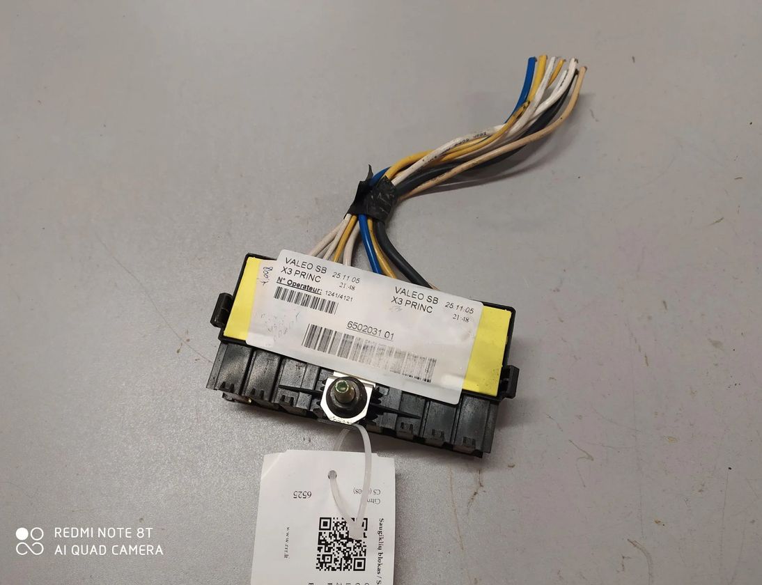 CITROËN C5 1 generation (2001-2008) Fuse box 9636079380 28619677