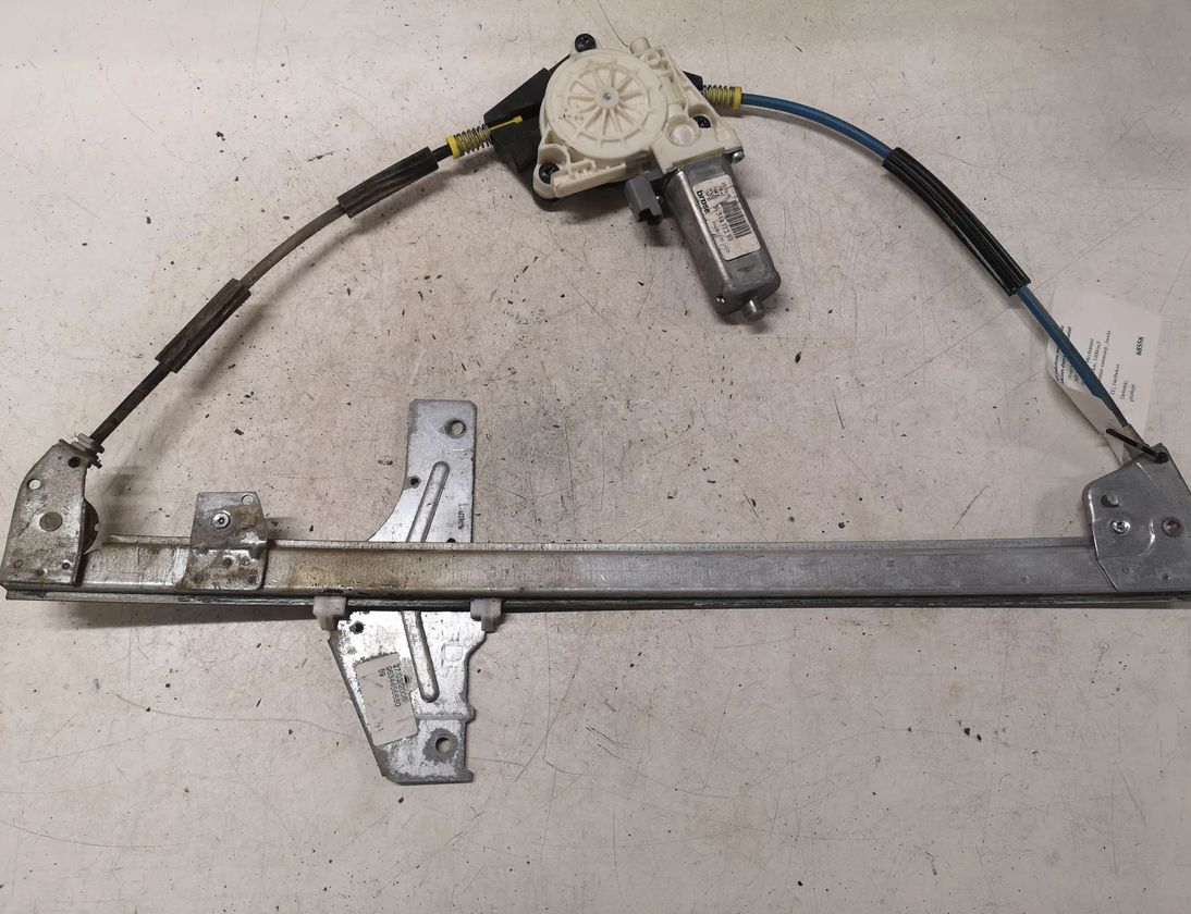 PEUGEOT 308 C5/4B (1997-2004) Priekšējo labo durvju logu pacēlājs 9634457280 28695639