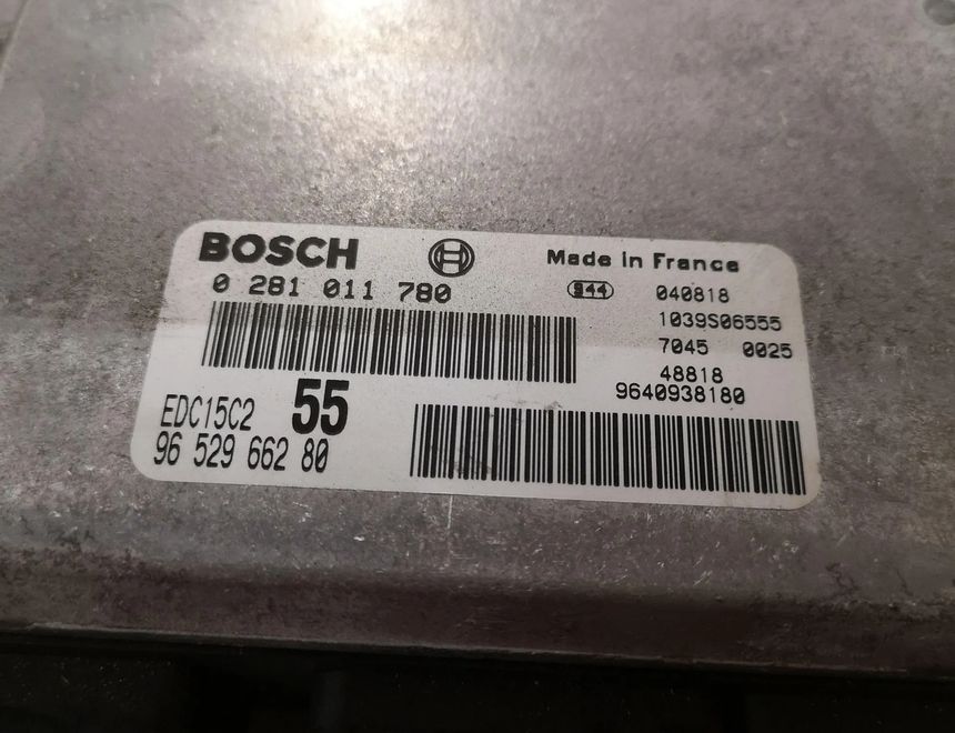 CITROËN C5 2 generation (2008-2017) Motora vadības bloks 0281011780 28702001