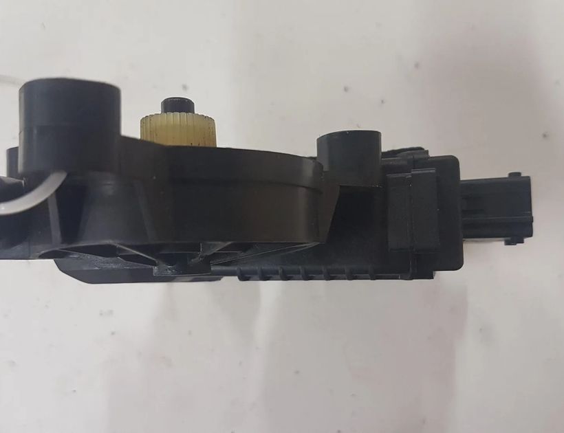 HYUNDAI i40 VF (1 generation) (2011-2020) Front Left Door Window Regulator Motor 9682495680 28740291