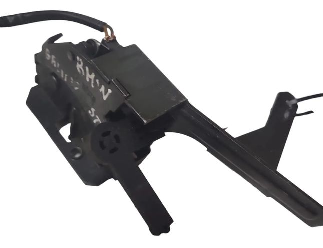 BMW 5 Series E39 (1995-2004) Window Tailgate Lock 8238469 28779197