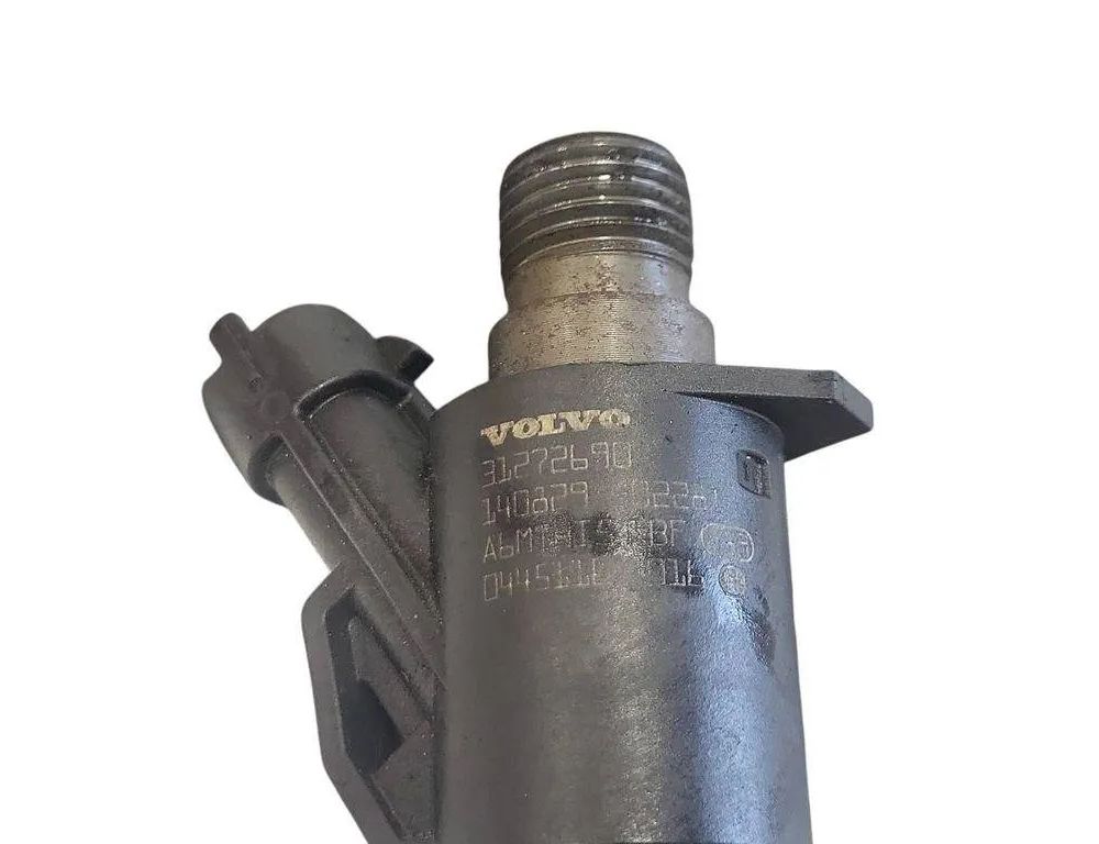 VOLVO V70 3 generation (2007-2020) Degvielas sprausla 31272690 30606083