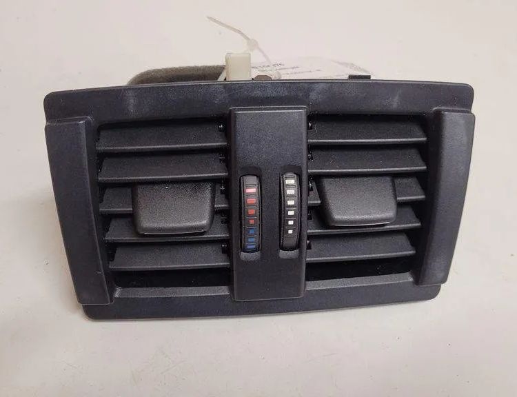 BMW 3 Series F30/F31 (2011-2020) Задняя воздушная решётка 926535001 30958325