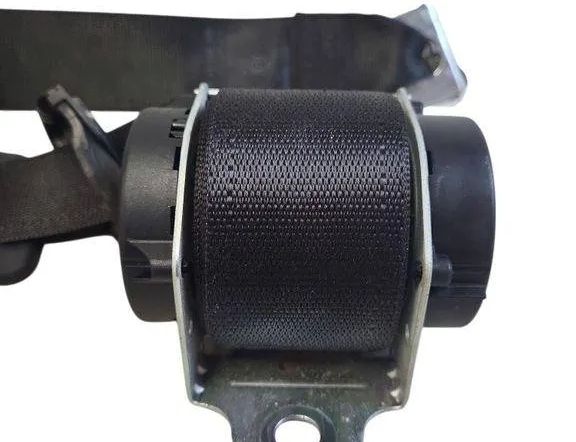 OPEL Zafira B (2005-2010) Rear Right Seatbelt 13242320 31555922