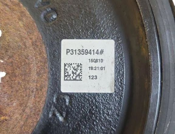 VOLVO V40 Cross Country 1 generation (2012-2020) Crankshaft Pulley P31359414 31880371