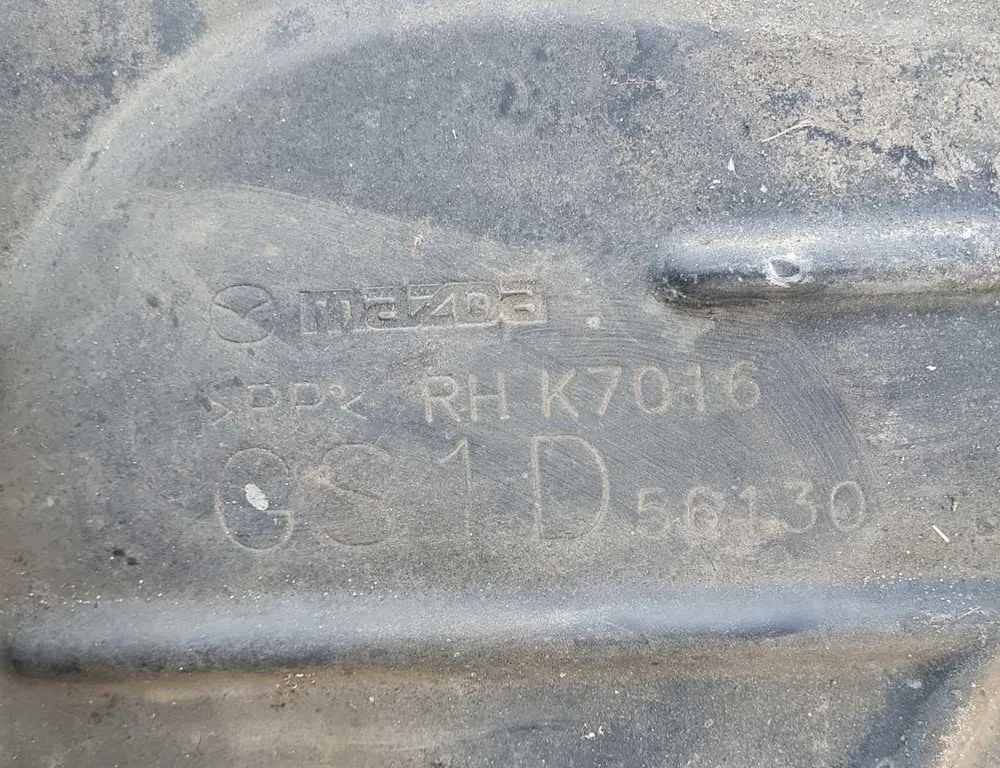 MAZDA 6 GH (2007-2013) Передний правый подкрылок GS1D56130 32861716