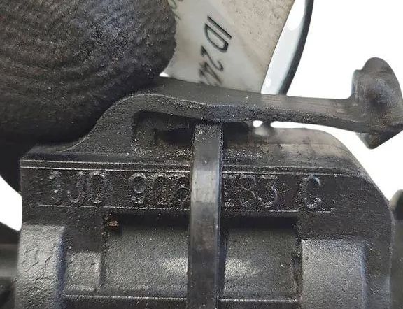 VOLKSWAGEN Multivan T5 (2003-2015) Solenoid Valve 1J0906283C 33028404