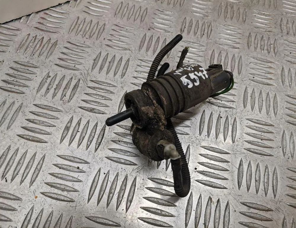 VOLKSWAGEN Passat B8 (2014-2023) Washer Tank Motor 3028143 30528003