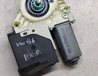 VOLKSWAGEN Passat B8 (2014-2023) Маторчик стеклоподъемника передней левой двери 1k0959702p 30528766