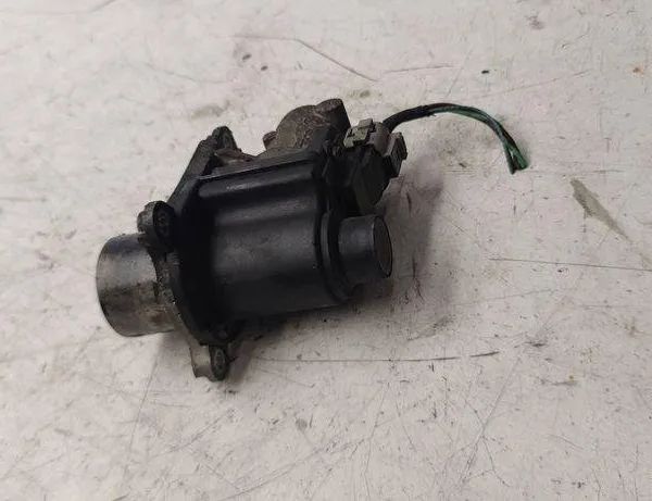 SKODA Octavia 2 generation (2004-2013) EGR Valve 03G131501D 30529705