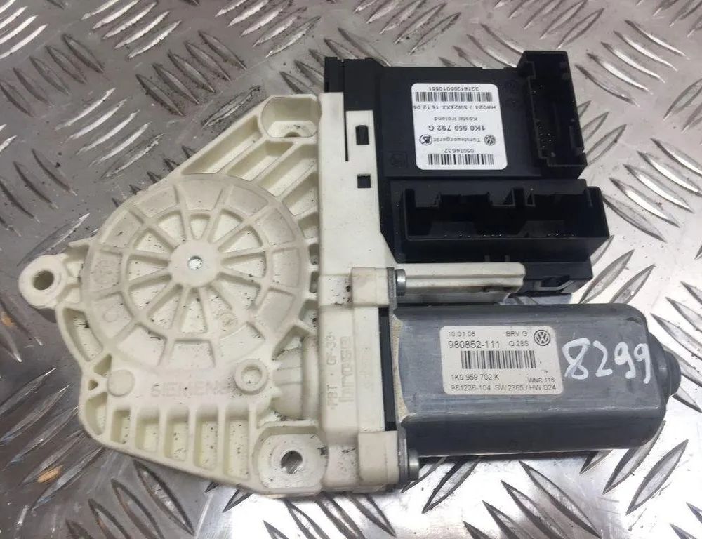 VOLKSWAGEN Passat B7 (2010-2015) Front Left Door Window Regulator Motor 1K0959702K 30535050