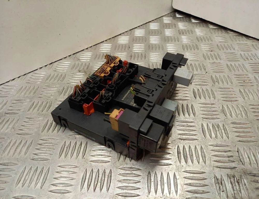 AUDI A3 8P (2003-2013) Comfort Control Unit 8P0907279A 30536625