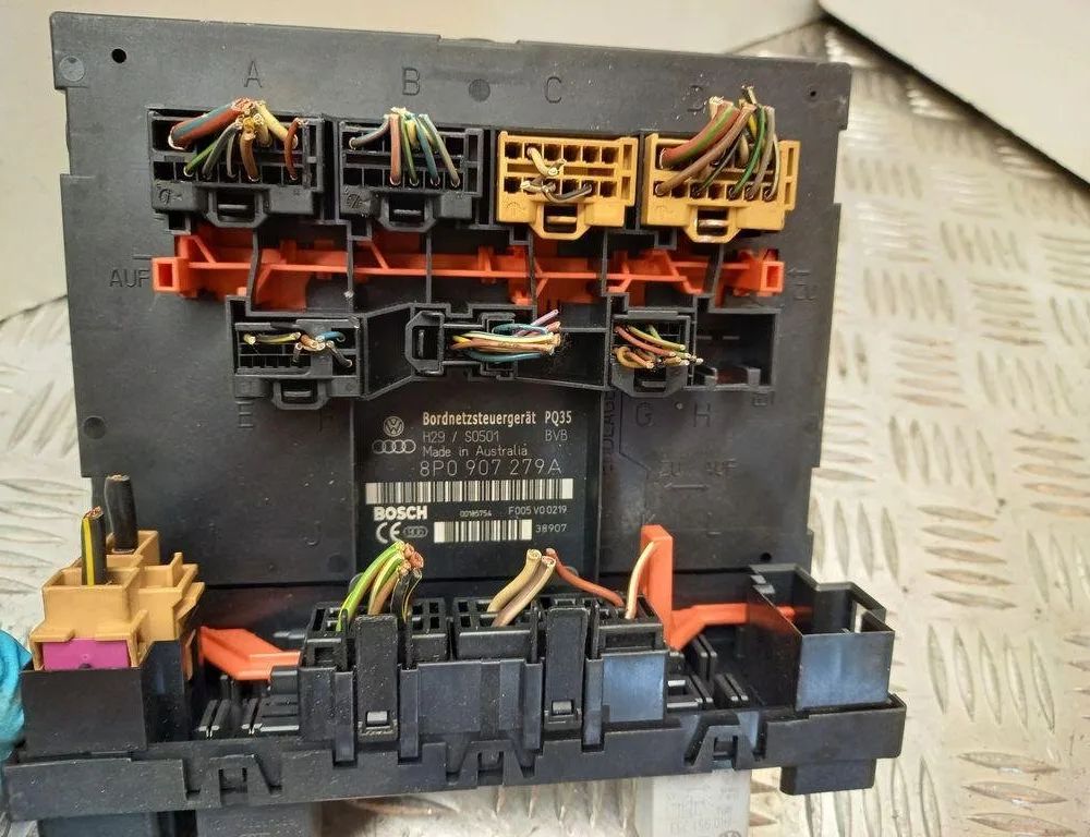 AUDI A3 8P (2003-2013) Comfort Control Unit 8P0907279A 30536625