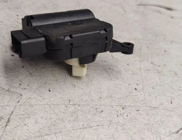 SEAT Altea 1 generation (2004-2013) Interior Heater Flap Motor Actuator 1k1907511c 30536712