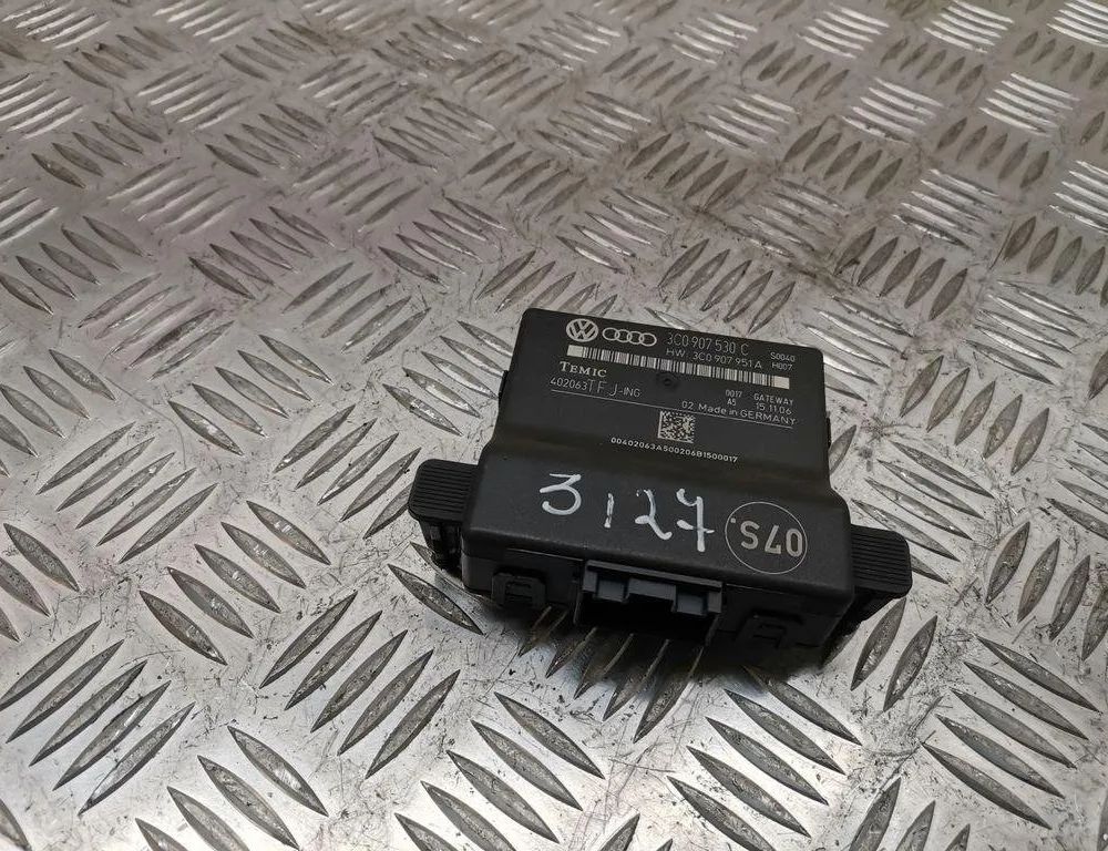 VOLKSWAGEN Passat B6 (2005-2010) Vārtejas vadības bloks 3C0907951A,3C0907530C 30539312