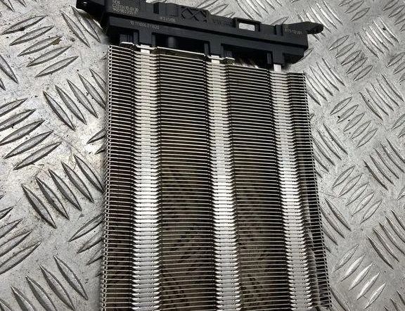 VOLKSWAGEN Passat B6 (2005-2010) Электрический радиатор печки салона 1K0963235F 30544501