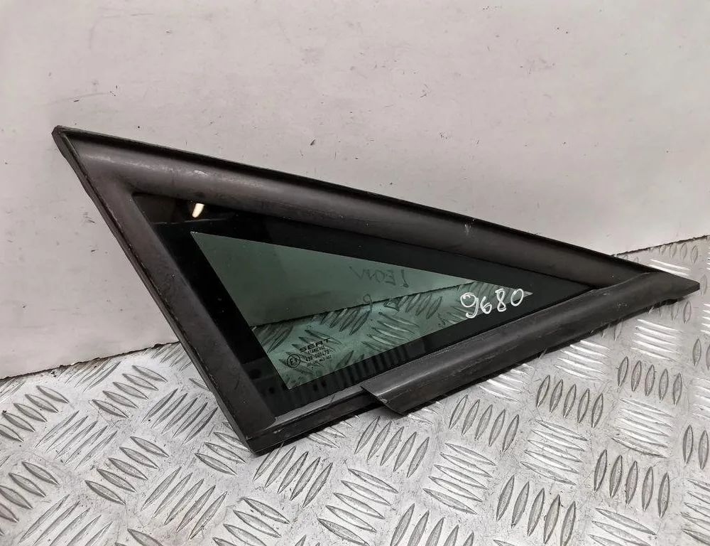 SEAT Leon 2 generation (2005-2012) Rear Right  Window 43R000470 30545031