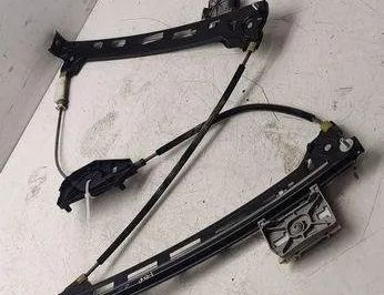 VOLKSWAGEN Passat B6 (2005-2010) Стеклоподъемник задней правой двери 3c8837462J 30545355